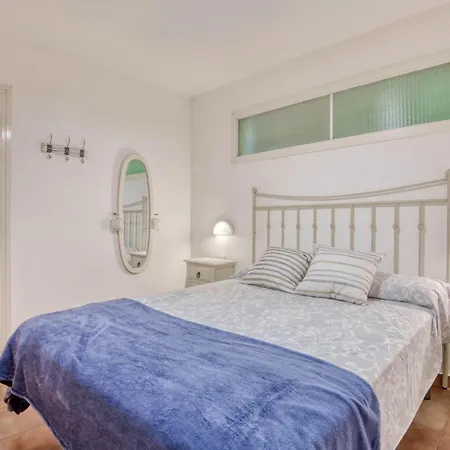 Apartment Ava Senia 3a *